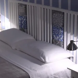  Apartament Door Eight